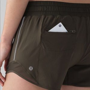 NWOT Army Green Lululemon shorts